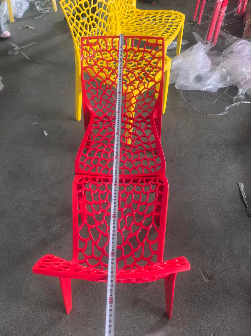 Back height 87 cm — web-pattern moulding checked for flash