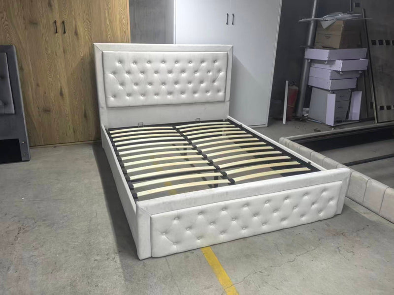 Scale verification — carton contents weighed to confirm hardware completeness
